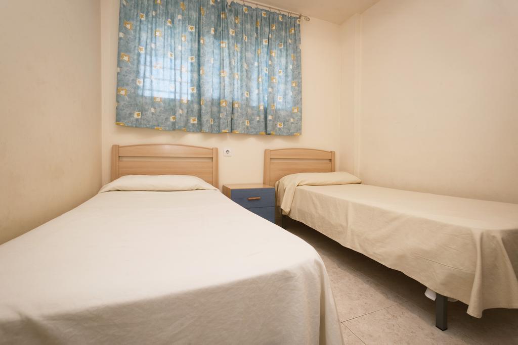 Rentalmar Bellavista Apartamentos Miami Playa Bilik gambar